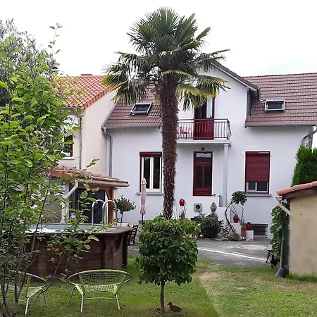 La Maison De Sylvie, D'hotes A Bed & Breakfast